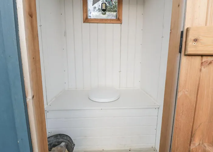 Honeysuckle Hut, Potto Grange Farm * Northallerton